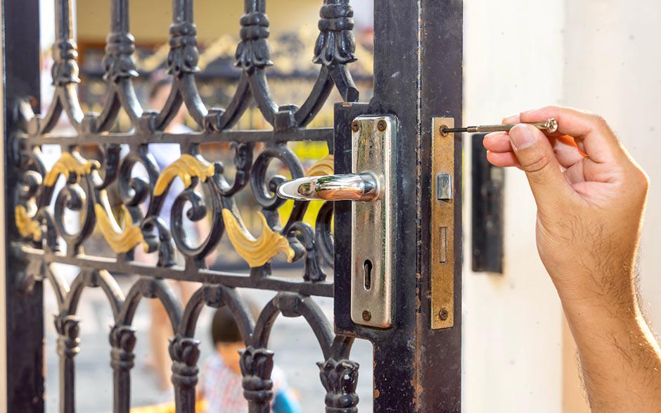 ouvrir porte avec radio Ézanville